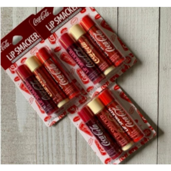 Lip Smacker Coca-Cola Chapstick classic cherry vanilla Set of 2 packs - Picture 3 of 4